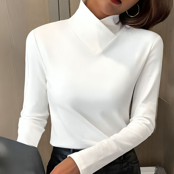 Joanna | Elegant Turtleneck Fit