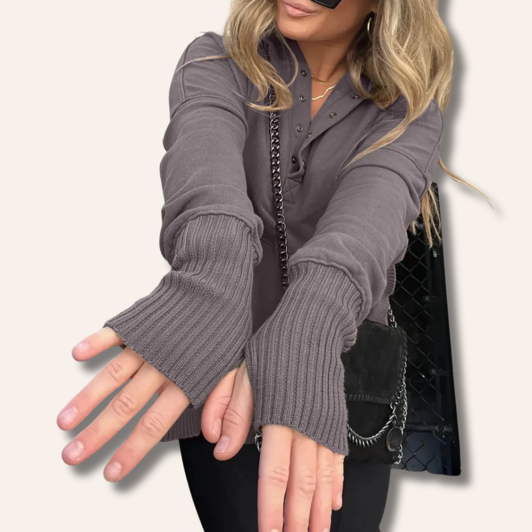 Mona | Flowy First Class Hoodie