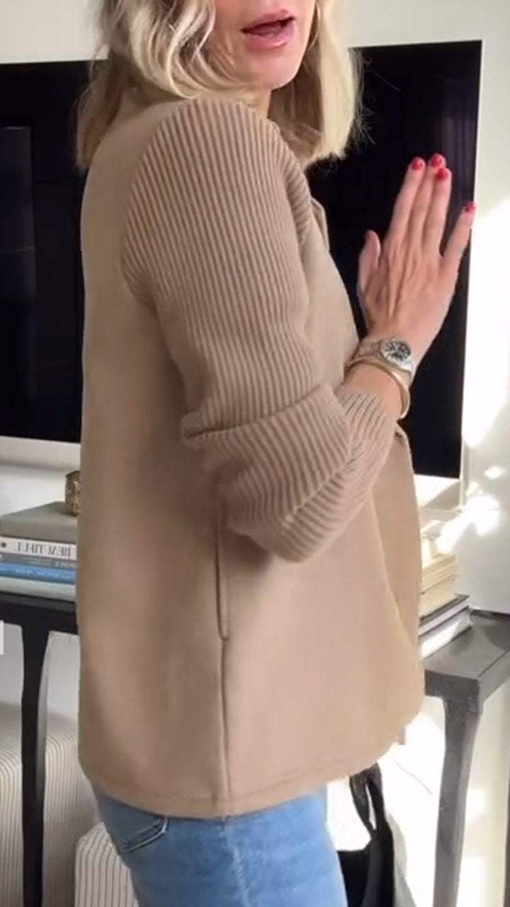 Kaitlyn | Elegant Knit-Sleeve Blazer